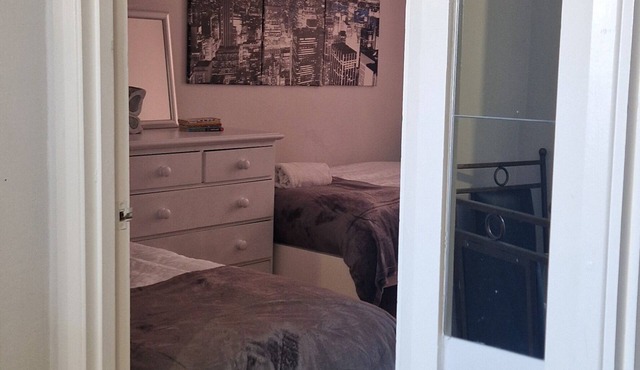 Cosy and comfortable place to stay with friends and family.n
