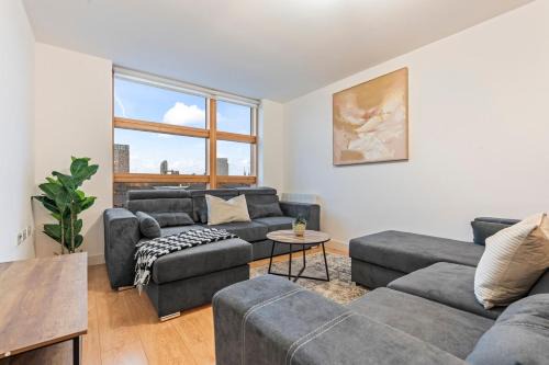 Cozy 1BR Apartment Sleeps 6 - Near Central London
