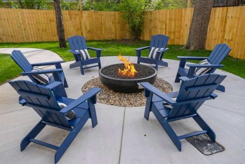 Custom Home Office Suite Game Room & Fire pit in Nashville