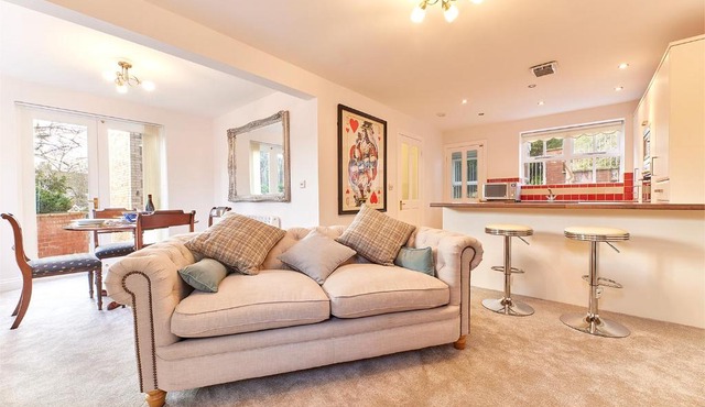 Dene Annexe, Durham