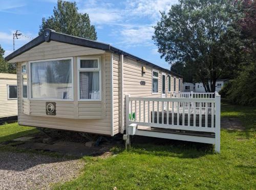 Denny's Holiday Homes