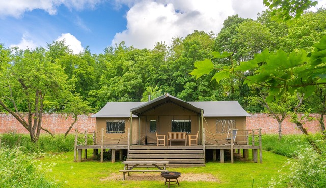 Dog Friendly Safari Tent, Kite at Exton Park, Rutland