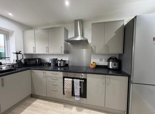 Double sized room in a relaxing village - Free parking