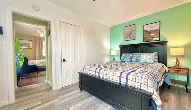 Downtown Bridgewater Suite near River and Trails in Bridgewater