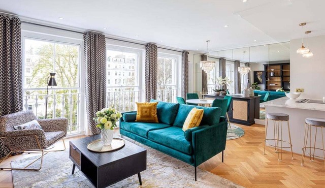 Fabulous Gloucester Road Apartment