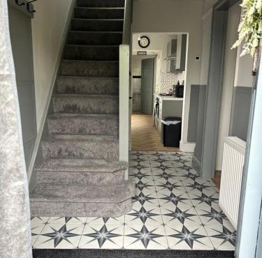 Family & Contractor 3-bed detached Home