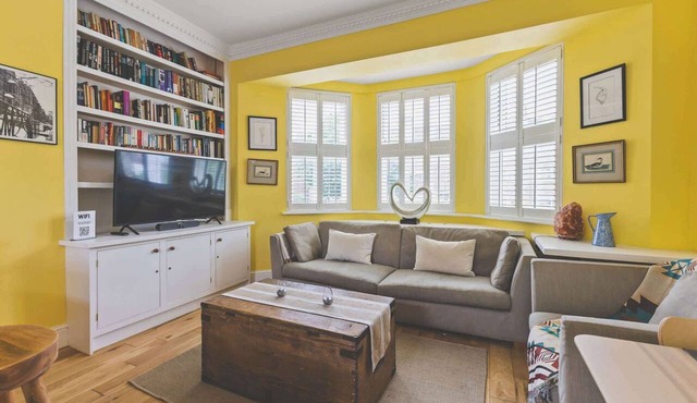 Fantastic 1BDR Flat in Chiswick w Spacious Garden