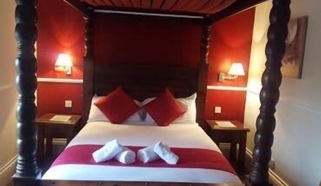 Gateway Lodge