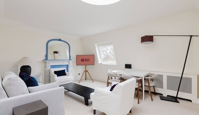 GuestReady - Stylish 2bed in Kensington
