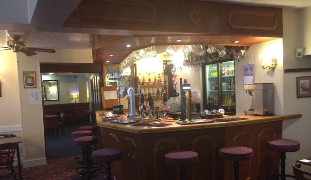 Half Moon Hotel and Restaurant