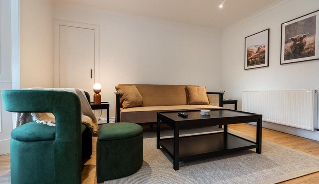 Hamilton Residence - Private Main Door 1BR