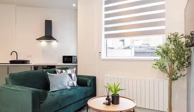 Harmony 4 - Stylish Central Studio Near Stadium