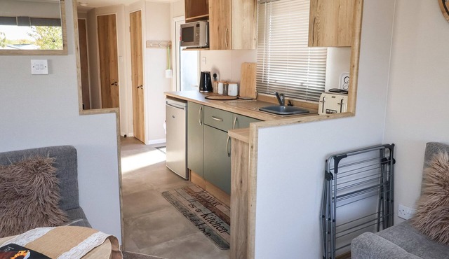 HD RETREAT, pet friendly, with hot tub in Tattershall