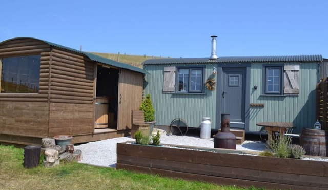 Heather Hut at Copy House Hideaway, Earby