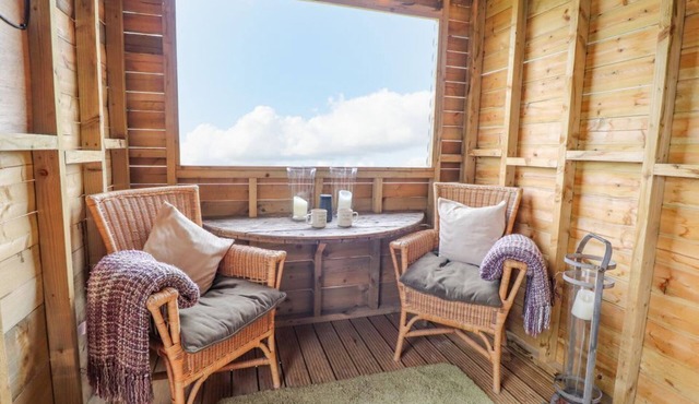 Heather Hut at Copy House Hideaway, Earby