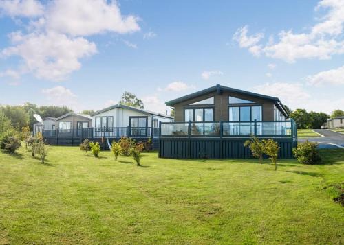 Hillcrest Hideaways