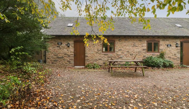 Honeysuckle Cottage in Worcester