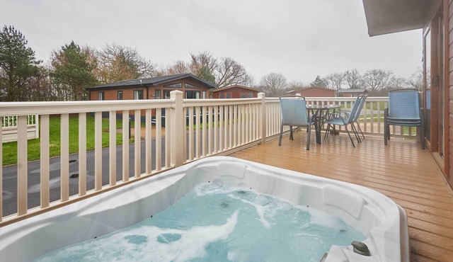Host & Stay | GRE46 Rowan Lodge