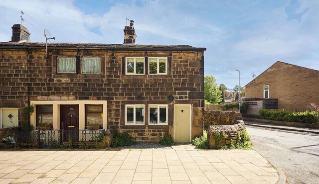 Host & Stay | Lower Cross Lee Cottage