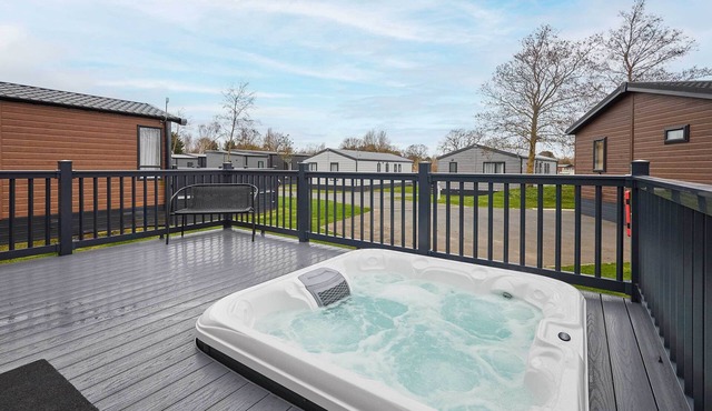 Host & Stay | Peel Lodge