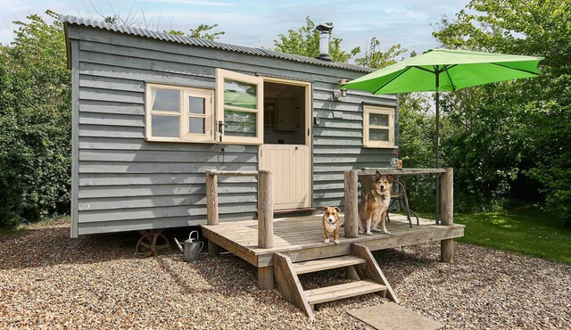 Host & Stay | Shepherds Delight
