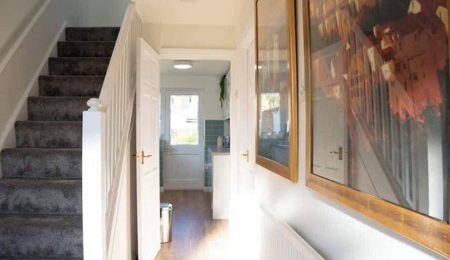 Host & Stay | Trinity Road