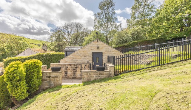 Host & Stay | Woodlands View