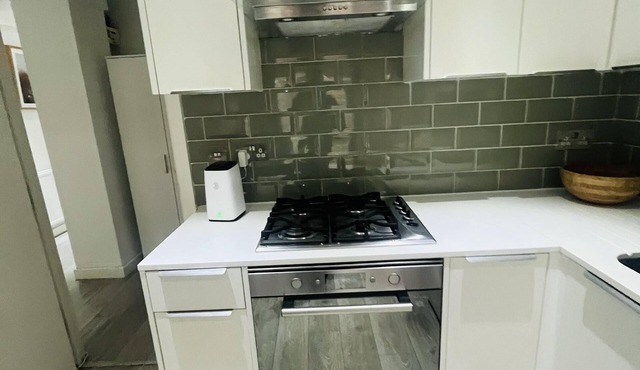Immaculate 2-Bed Apartment in London