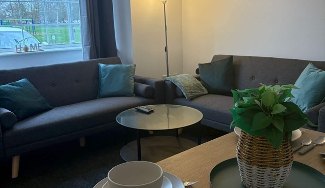 Large 4 Bed Retreat in Central Boston
