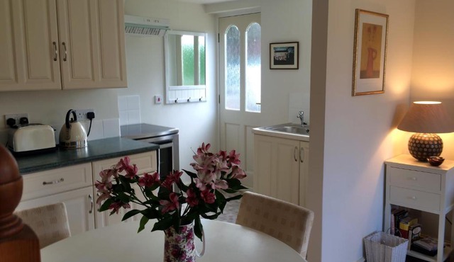 Leadenham Cottage