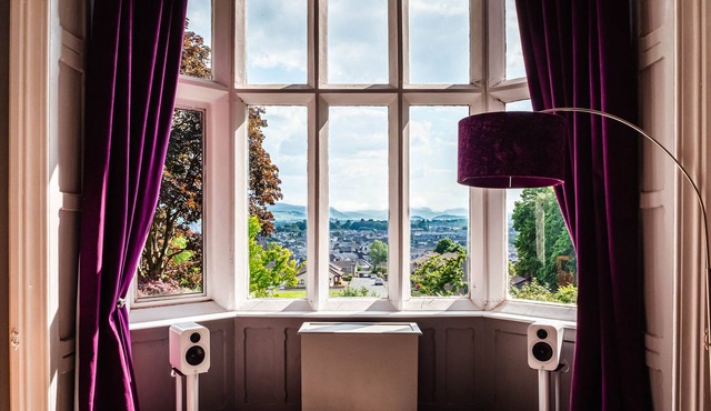 Lonsdale Villa Retreat