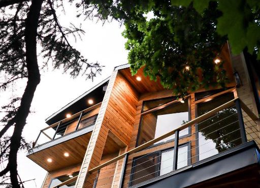 Luxury Alpine Treehouse in Holladay