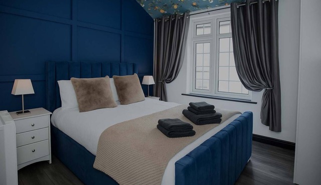 Luxury King Suite, Smart TV, Super Fast Wi-Fi