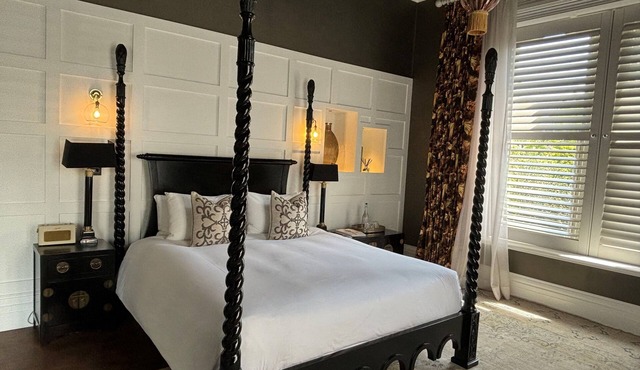 Manor House Lindley