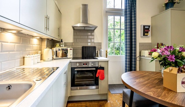 Middlethorpe Manor no 6 - Sleeps 4 guests in 2 bedrooms