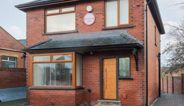 MIDDLETON PARK HOUSE in Leeds