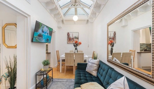 Modern 2BR-Notting Hill