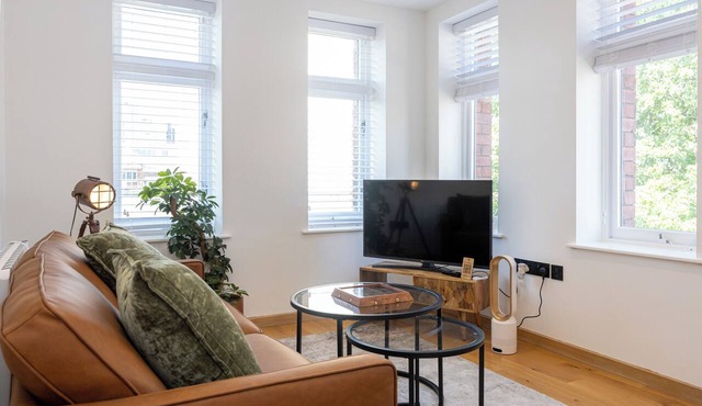Modern City Centre 1BR | Walk to Leeds Station