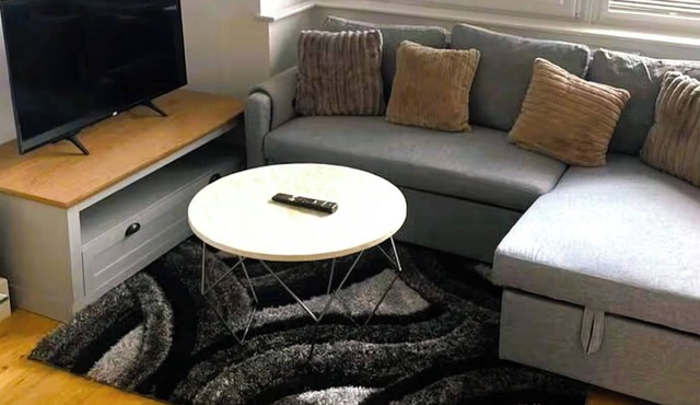 Modern Flat/Central Croydon/Sleeps 4/Free Parking in Croydon
