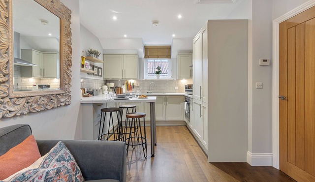 No. 3 - Lime Tree Cottage - Pass the Keys