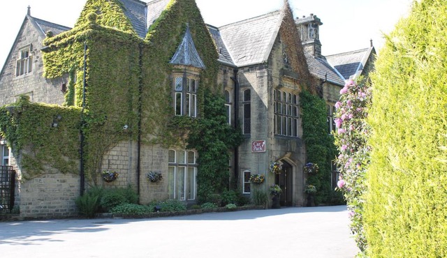 Oakwood Hall Hotel