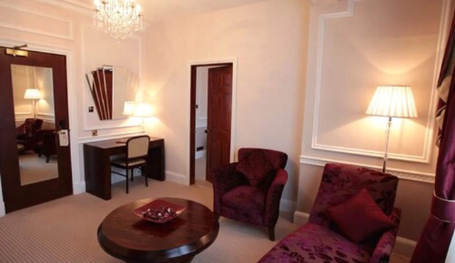 Old Palace Lodge Hotel