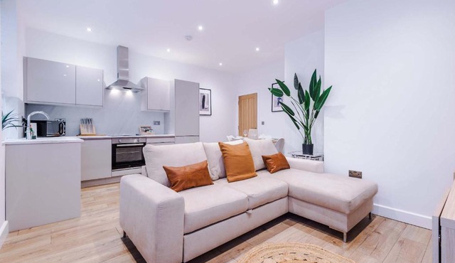 Old Town Hull Apt 2 - Sleeps 4 - Town Centre