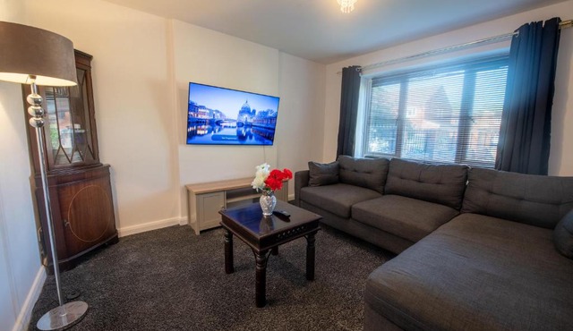 Peel Grove - Luxury House - Manchester