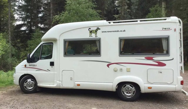 Pet Friendly 4 berth Motorhome
