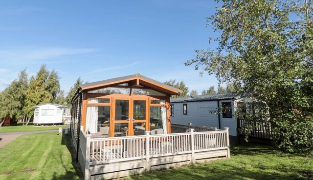 Pinecone Lodge - No 9, Felton in Morpeth