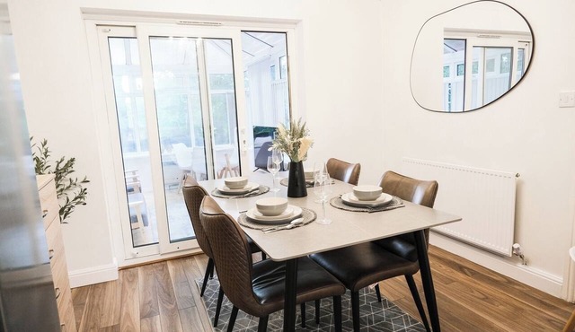 Premium Family and Contractor Free Park | EV Charger