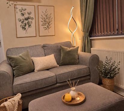 Private Entrance Annexe - 1 Double Bedroom plus Sofa Bed