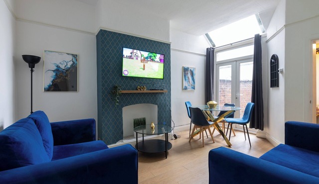 Salford City Oasis - Spacious 4 Bedroom House