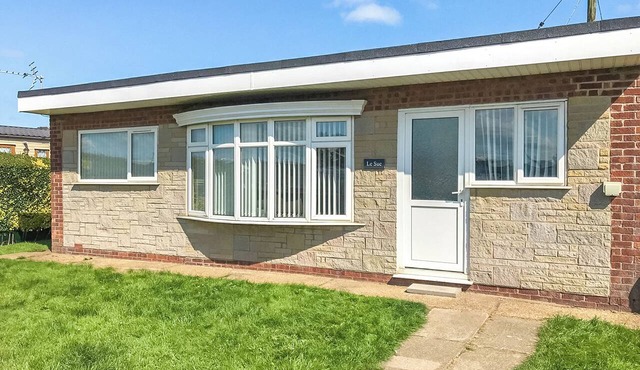 Sandown Bungalow (Pet)